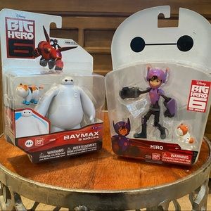 Disney’s Big Hero 6 Baymax Mochi & Hiro figure Toy